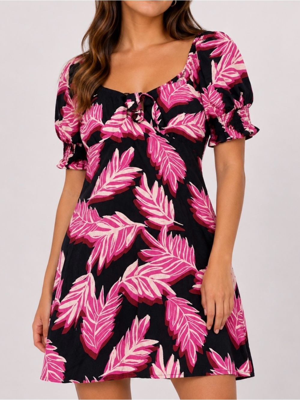 WE WORE WHAT Black Pink Tropical Leaf Print Puff Sleeve Mini Dress NEW SZ MD